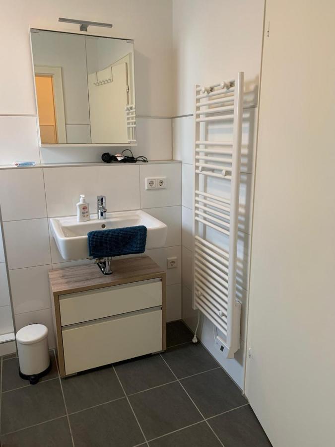 Appartement Gemuetlich Wohnen Zwischen Koeln Und Duesseldorf à Leverkusen Extérieur photo